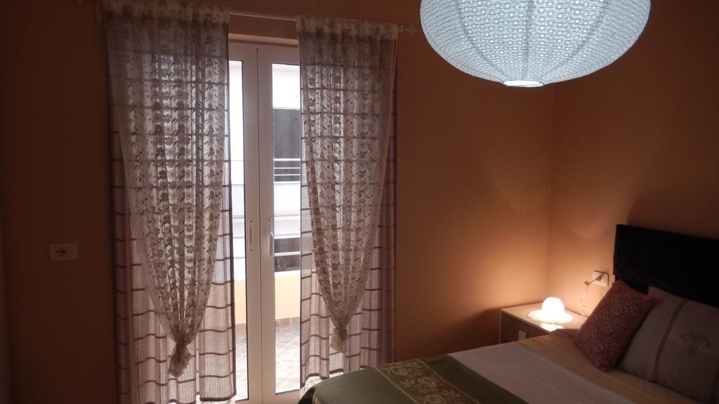 סרנדה Jelena'S Luxury Apartments מראה חיצוני תמונה