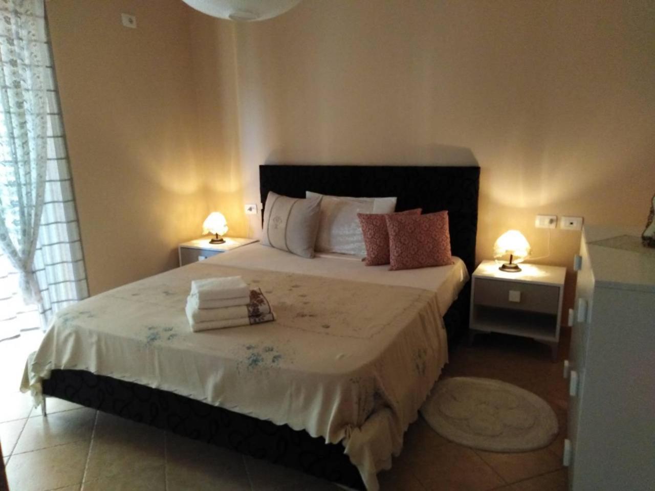 סרנדה Jelena'S Luxury Apartments מראה חיצוני תמונה