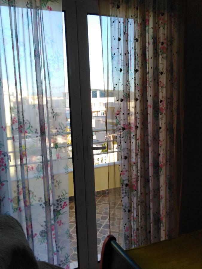 סרנדה Jelena'S Luxury Apartments מראה חיצוני תמונה